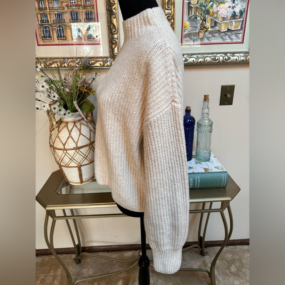 Old Navy Natural Cream SoSoft Rib Knit Cotton Blend Mock Neck Sweater Size M - Picture 5 of 8